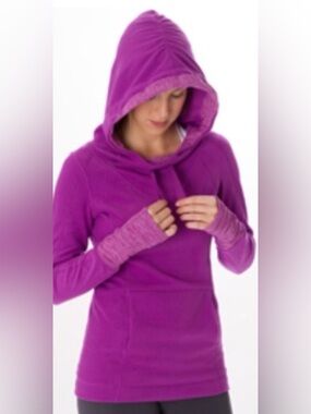 Lululemon Run: Post Pullover